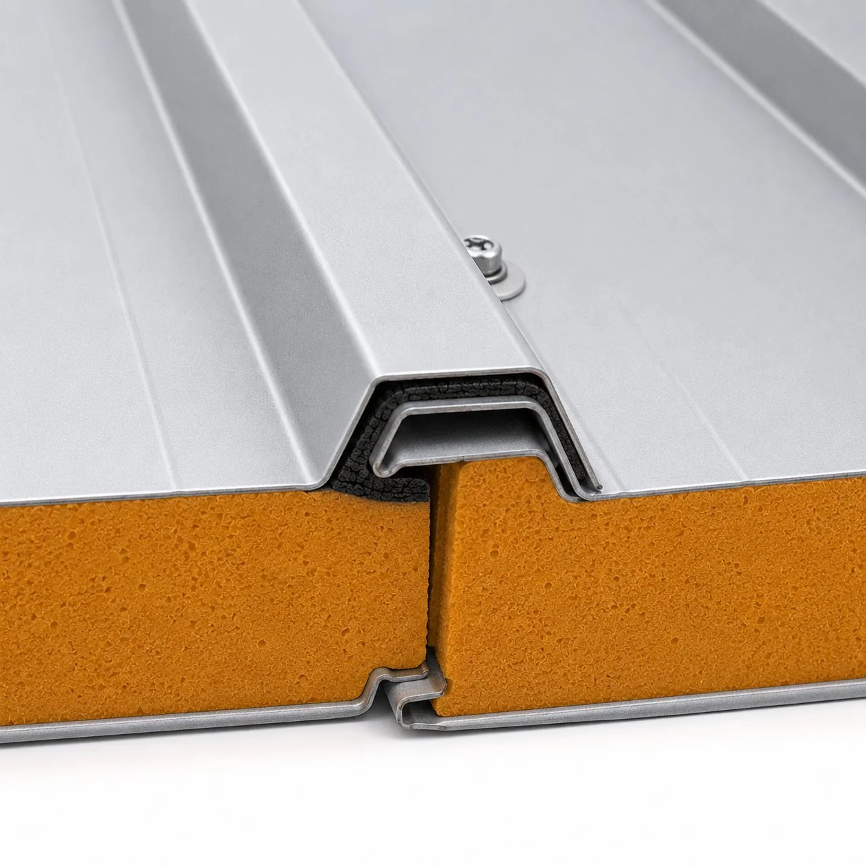 Real panel pir roof panel joint